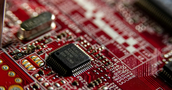 Bí ẩn 100 năm trong chip Intel, AMD, NVIDIA hé lộ: Electron có thể tái va chạm khi xuyên hầm lượng tử