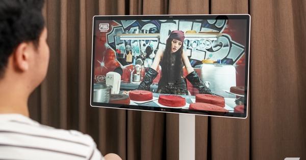 Trải Nghiệm LG Swing Smart Monitor: Màn Hình Di Động 4K 31.5 Inch Linh Hoạt