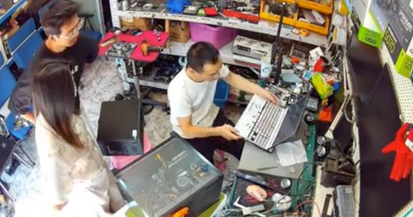 Laptop Gaming Quá Nóng Vì Sticker Hello Kitty Che Kín Khe Tản Nhiệt