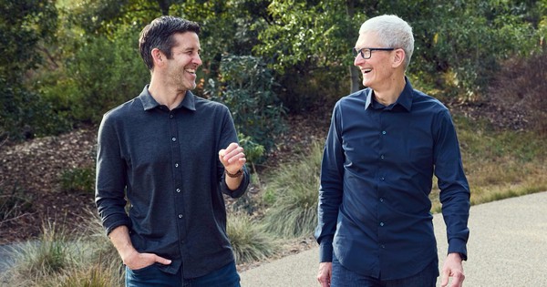 John Ternus Thay Đổi Apple Thế Nào: CEO Mới Có Thể Là 'Steve Jobs Thứ 2'?