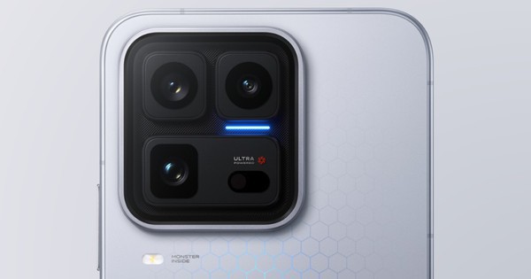 iQOO 16 hé lộ chip Snapdragon 8 Elite Gen 6 Pro, màn hình 165Hz và camera đang thử nghiệm