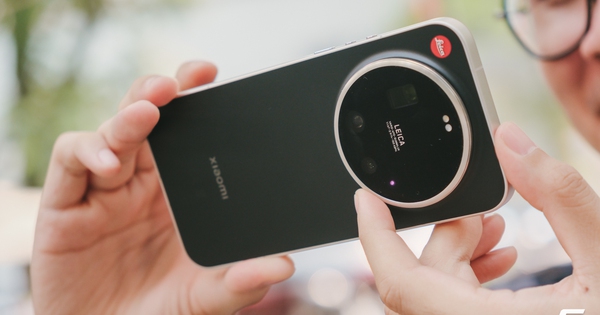 Leitzphone: Chiếc điện thoại mang lại cảm xúc chụp ảnh thực sự