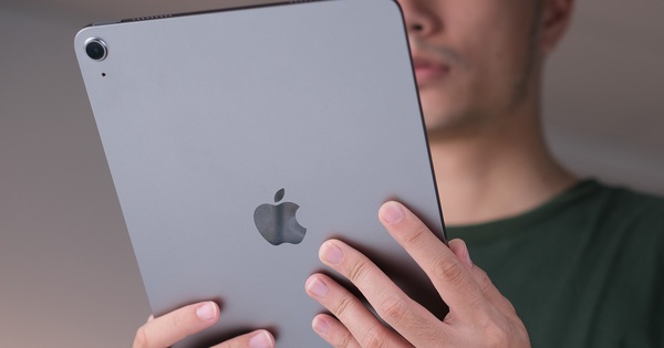 Trên tay iPad Air M4: RAM 12GB và chip M4 là điểm sáng nâng cấp đáng giá