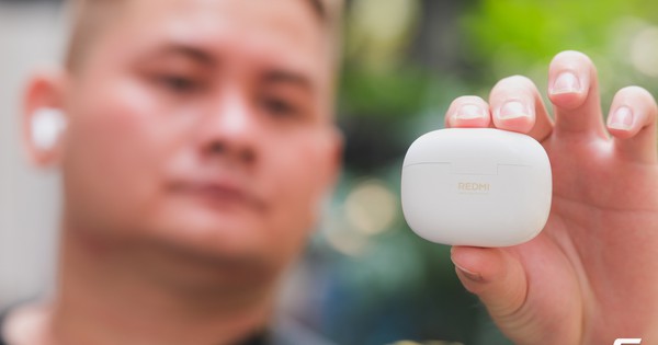 REDMI Buds 8 Pro: Tai nghe 2 triệu đồng gây sốc với cấu hình 'không tưởng'