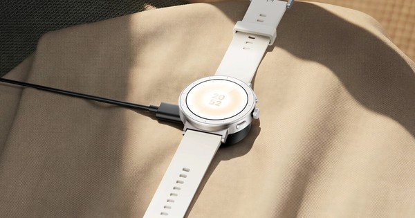 Realme Watch S5 ra mắt: Thiết kế khung phẳng, pin 16 ngày, nút Gemini riêng