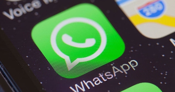 Làm thế nào để chia sẻ tài liệu trên WhatsApp? 
