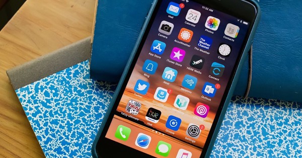 Tâm sự fan trung thành Windows Phone khi buộc phải chuyển sang iPhone 8 Plus