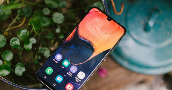 Đánh giá chi tiết Samsung Galaxy A50 - Mới mẻ từ trong ra ngoài, nhưng vẫn có 'vị' Samsung