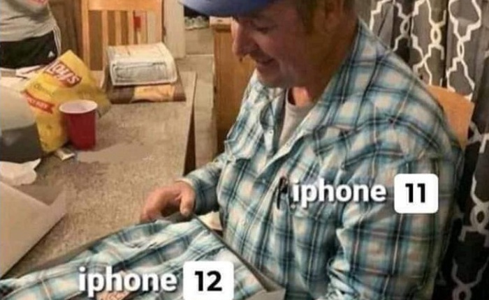 Loạt ảnh chế 'khó đỡ' về iPhone 12