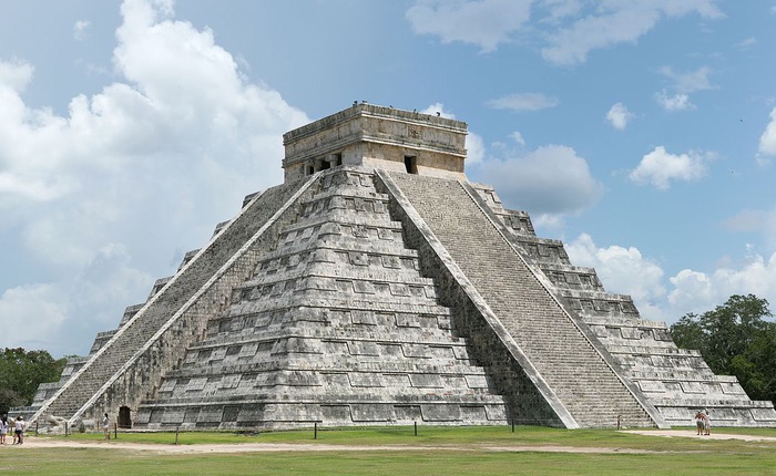 Tin nổi không: hơn hai nghìn năm trước, người Maya cổ đại đã biết lọc nước cho sạch để uống