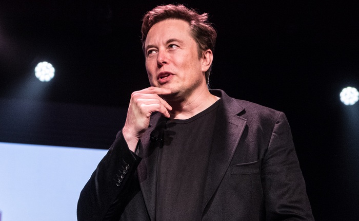Elon Musk từng định bán Tesla cho Apple nhưng CEO Tim Cook còn chẳng buồn gặp