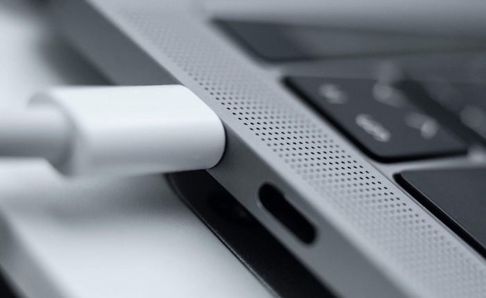 Không phải cứ có USB-C là "ngon": Cắm sạc MacBook sai cổng sẽ làm giảm hiệu năng và khiến máy nóng hơn
