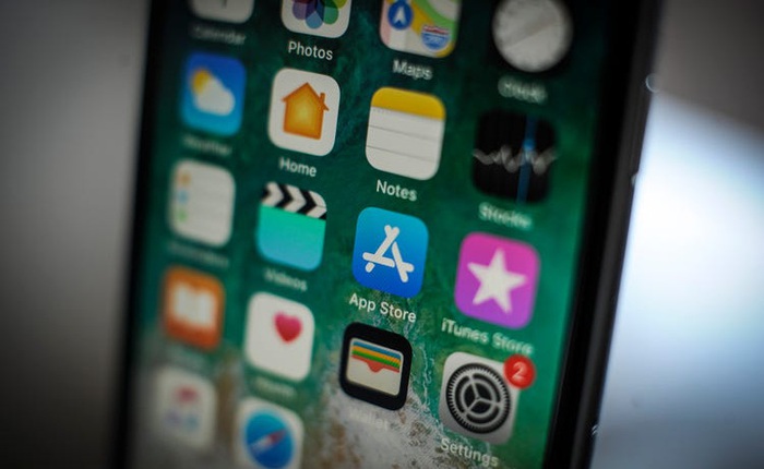 Một ứng dụng email bé nhỏ bị Apple giết chết vì dám không nộp phí "bảo kê" 30%, làm dấy lên làn sóng phản đối gay gắt
