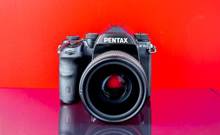 Pentax chia sẻ tầm nhìn của hãng về tương lai máy ảnh: Tiếp tục trụ lại với DSLR và không theo phong trào Mirrorless