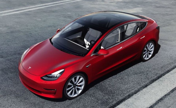Đặt mua nhầm 28 chiếc Tesla Model 3