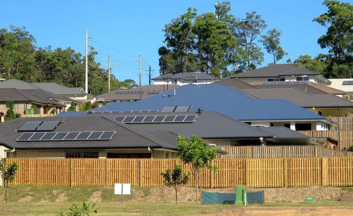 Tesla thực hiện giai đoạn 3 của dự án "nhà máy năng lượng ảo" tại Úc, lắp điện miễn phí pin Mặt Trời và pin lưu trữ năng lượng cho thêm 4.000 hộ dân