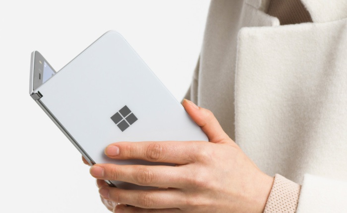 Samsung đang phát triển một chiếc smartphone màn hình gập mới sở hữu hình thức như Surface Duo?
