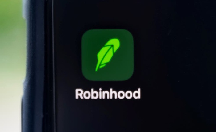 Chặn người dùng mua thêm cổ phiếu, ứng dụng Robinhood trở thành nạn nhân kế tiếp của Reddit