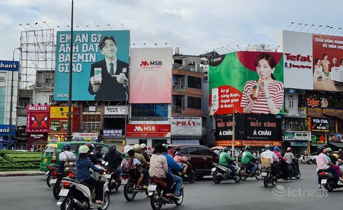 Hari Won - Trấn Thành trở thành tâm điểm đối đáp quảng cáo cực hài hước giữa Baemin và Gojek, nhưng cái tên thứ 3 xuất hiện mới khiến cộng đồng dậy sóng!