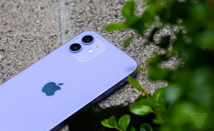 Một người Mỹ kiện Apple vì bị từ chối bảo hành chiếc iPhone nghi “hàng dựng” mua từ Việt Nam