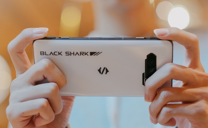 Trên tay Black Shark 4S: Nâng cấp nhỏ không đáng mua, giá 10.9 triệu đồng