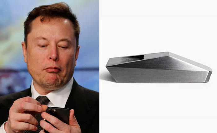 Rao bán còi giá 50 USD, Elon Musk mỉa mai, nó còn đáng giá hơn "giẻ lau" giá 19 USD của Apple