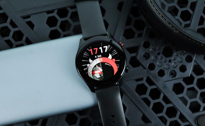 Nubia ra mắt smartwatch có màn hình nét như điện thoại, pin 2 tuần, giá 1.4 triệu đồng