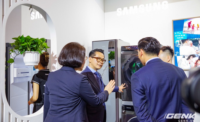 Samsung Việt Nam ra mắt loạt sản phẩm công nghệ cao cấp, trong đó có cả TV MICRO LED giá lên đến 3,5 tỉ đồng