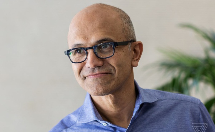 Satya Nadella nối gót Bill Gates, trở thành CEO kiêm Chủ tịch hội đồng quản trị của Microsoft