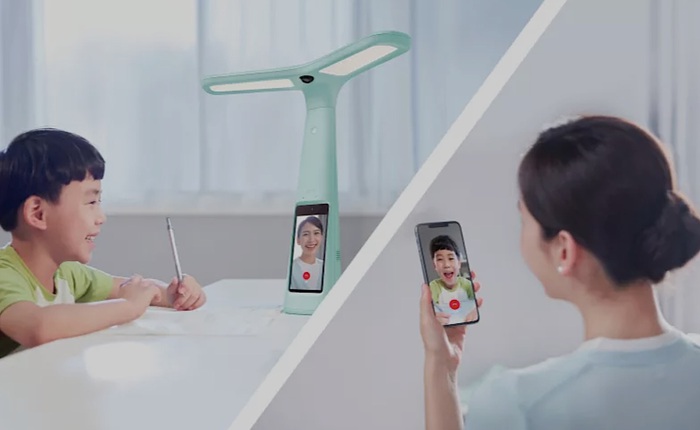 Đèn bàn thông minh tích hợp camera giám sát đang trở thành trào lưu giáo dục mới nhất ở Trung Quốc