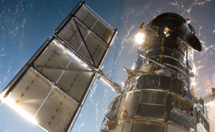 Sau hơn một tháng gặp sự cố, kính thiên văn Hubble đã hoạt động trở lại