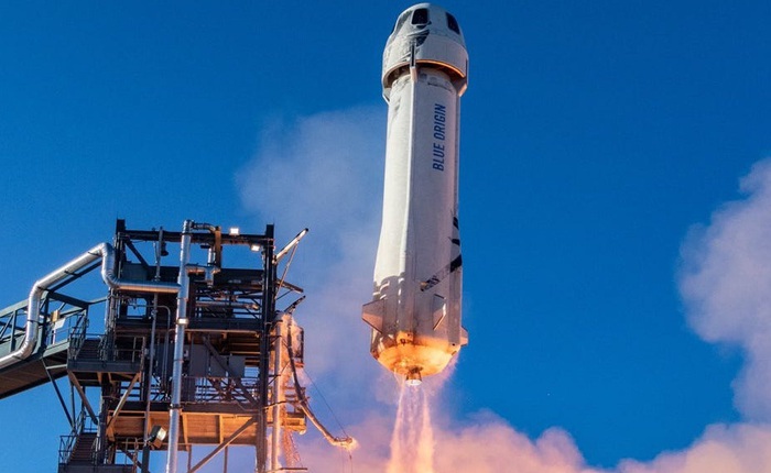 Thiết kế tên lửa trông như thanh xúc xích, tưởng vô lý nhưng hóa ra lại rất thuyết phục của Jeff Bezos