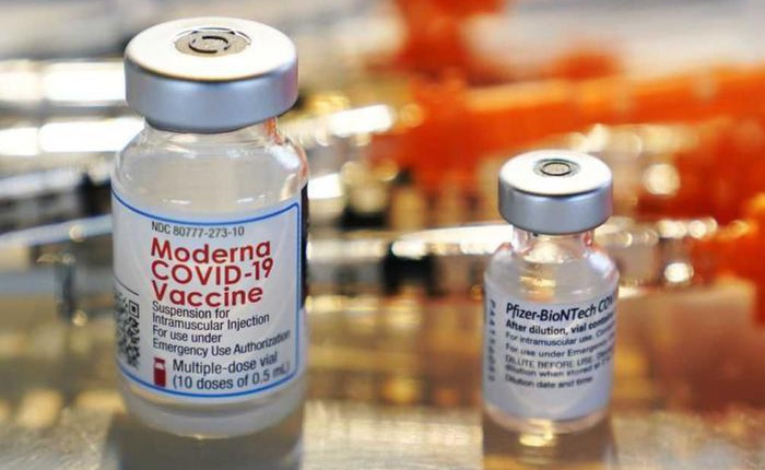 Thu lời hàng chục tỷ USD nhưng Pfizer, Moderna lại phớt lờ nhà khoa học tạo nên thành công cho vaccine Covid-19