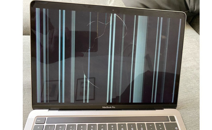 Apple bị kiện tập thể với cáo buộc tiếp thị gian dối và lừa đảo đối với các vấn đề về màn hình của MacBook M1