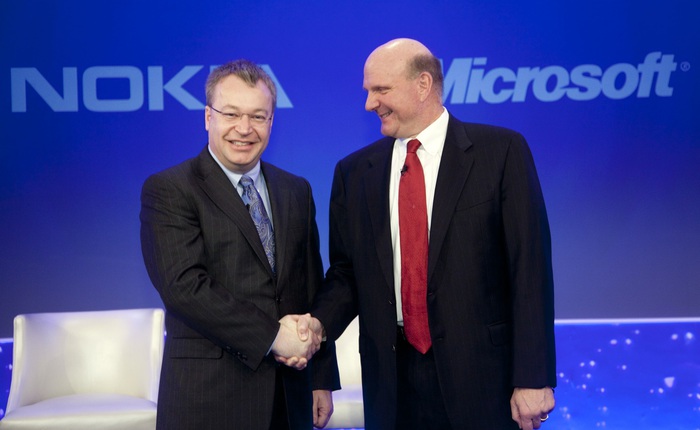 Nhìn lại gần 10 năm Microsoft thâu tóm Nokia và những bí ẩn xoay quanh thuyết âm mưu "con ngựa thành Troy"