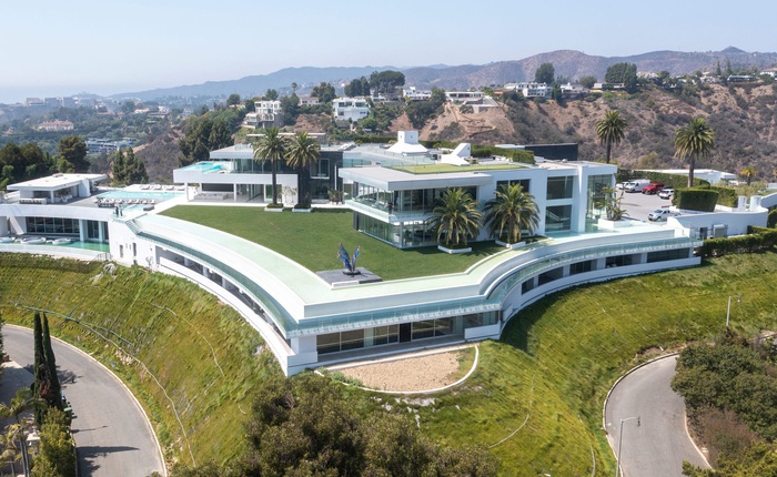 Bên trong siêu dinh thự gần 10.000 m2 tại Los Angeles, được niêm yết 295 triệu USD và sắp đấu giá