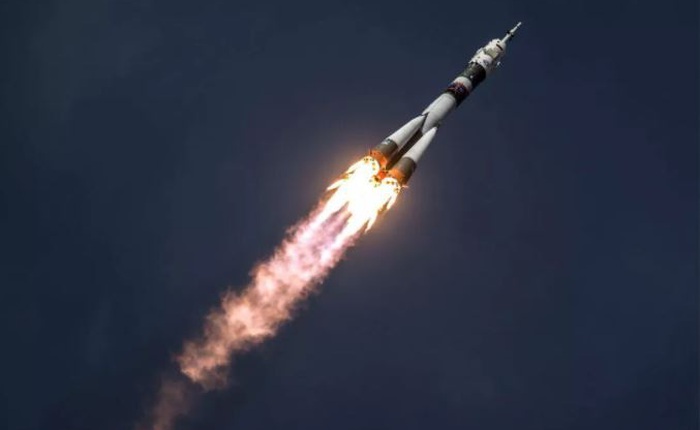 Tên lửa Nga vừa rơi trở lại Trái đất một cách không kiểm soát
