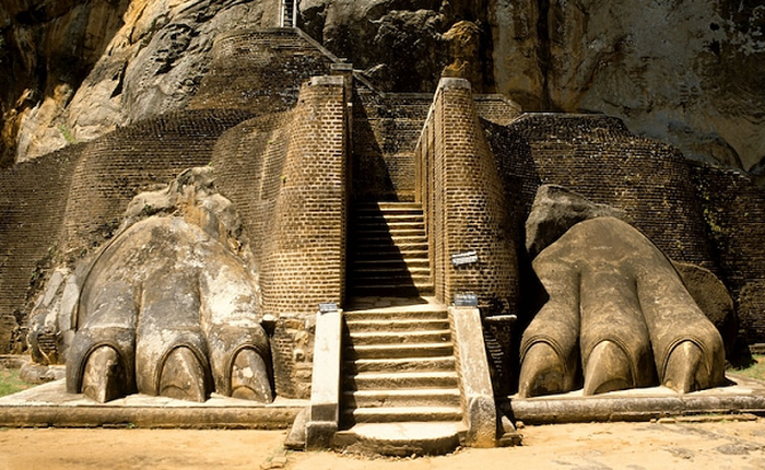 'Sư thành' - công trình cổ đại ẩn giữa núi rừng Sri Lanka