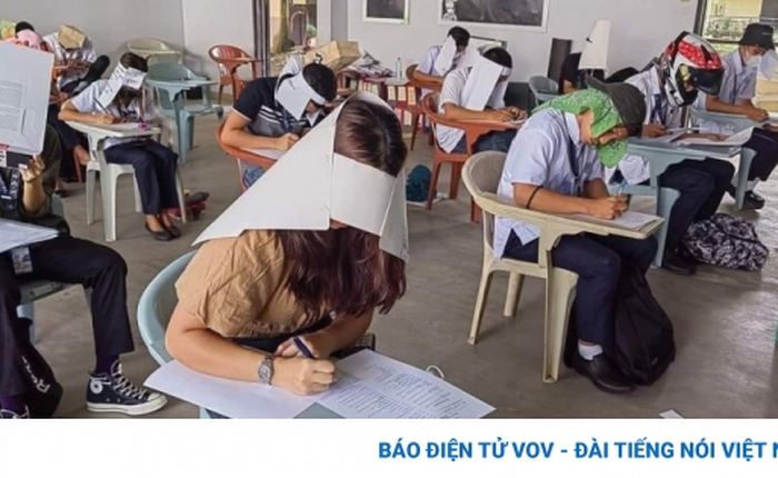 “Mũ chống gian lận” trong kỳ thi gây sốt mạng xã hội tại Philippines
