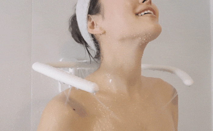 Mang trải nghiệm tắm bồn lên vòi hoa sen, thiết bị này giúp tiết kiệm cả thời gian lẫn nước