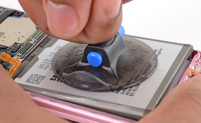 Samsung hợp tác iFixit ra mắt chương trình tự sửa chữa smartphone và tablet tại nhà