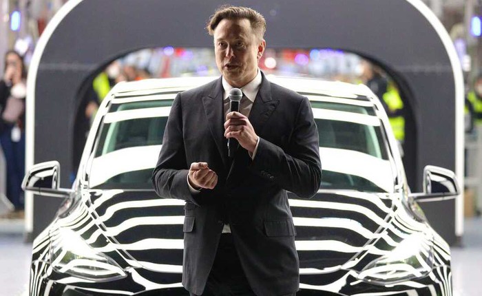 Tesla bốc hơi 125 tỷ USD giá trị vốn hóa sau khi Elon Musk đạt được thỏa thuận mua Twitter

