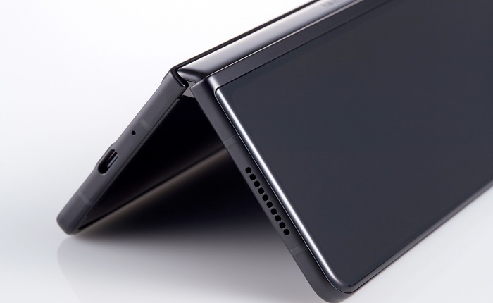 Các chuyên gia Samsung chia sẻ công nghệ phía sau độ bền bỉ cao của bộ đôi smartphone gập Galaxy Z Fold3 và Z Flip3