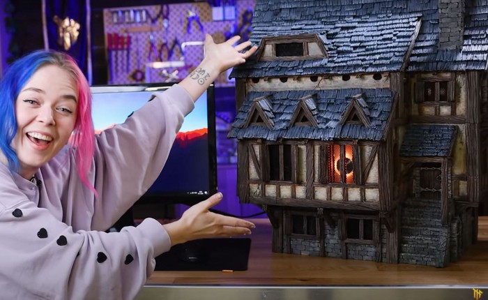 YouTuber xây mô hình ngôi nhà Trung Cổ để làm thùng máy tính, vừa đẹp mắt vừa thông thoáng, không lo quá tải nhiệt