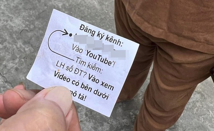 Thanh niên dán giấy, nhỏ keo 502 lên ổ khóa 45 nhà dân để 'đề nghị' đăng ký kênh YouTube