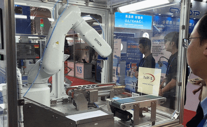 Trải nghiệm 4 robot của Epson tại Bắc Ninh: Linh hoạt, nhỏ gọn và thông minh hơn