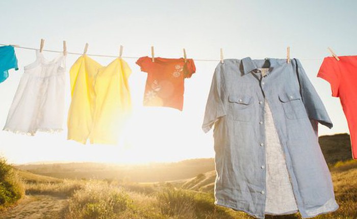 Quần áo mua chưa lâu đã phai màu, hỏng dáng, rất có thể vì bạn chưa biết những cách chăm sóc đơn giản này