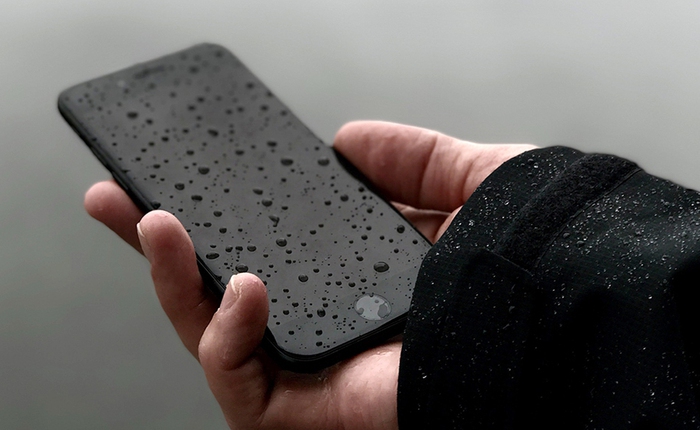 Điện thoại bị dính nước: Đừng lo, iPhone có "tính năng thần kỳ" - Chỉ một nút bấm là nước bị thổi ra ngoài!