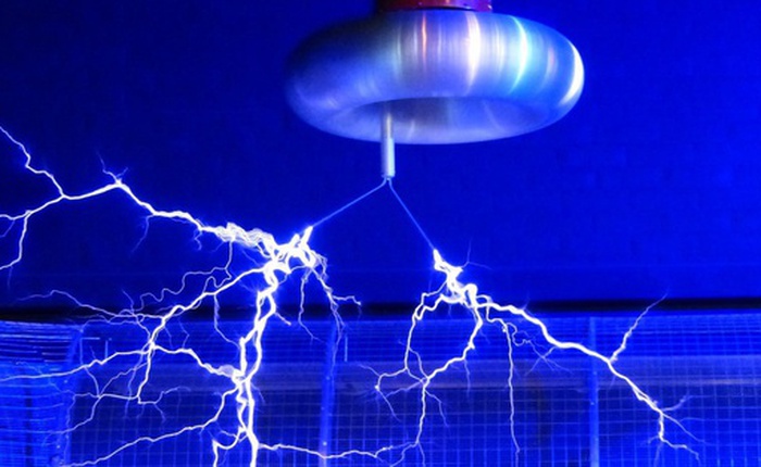Các nhà khoa học đã tìm ra cách tạo ra điện từ không khí