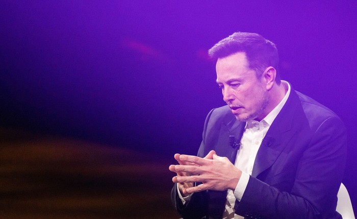 Elon Musk khiến các nhà đầu tư hoảng sợ, vốn hóa Tesla bốc hơi hàng chục tỷ USD khi tuyên bố sẽ chi 1 tỷ USD để làm siêu máy tính